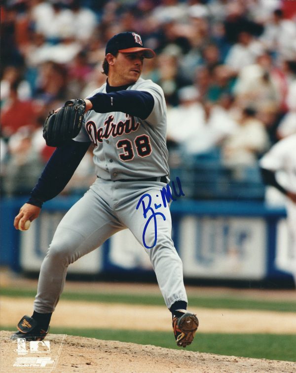 AUTOGRAPHED  BRIAN MOEHLER 8X10 Detroit Tigers Photo