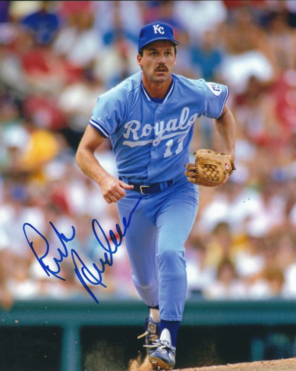 AUTOGRAPHED RICK ANDERSON 8X10 Kansas City Royals Photo