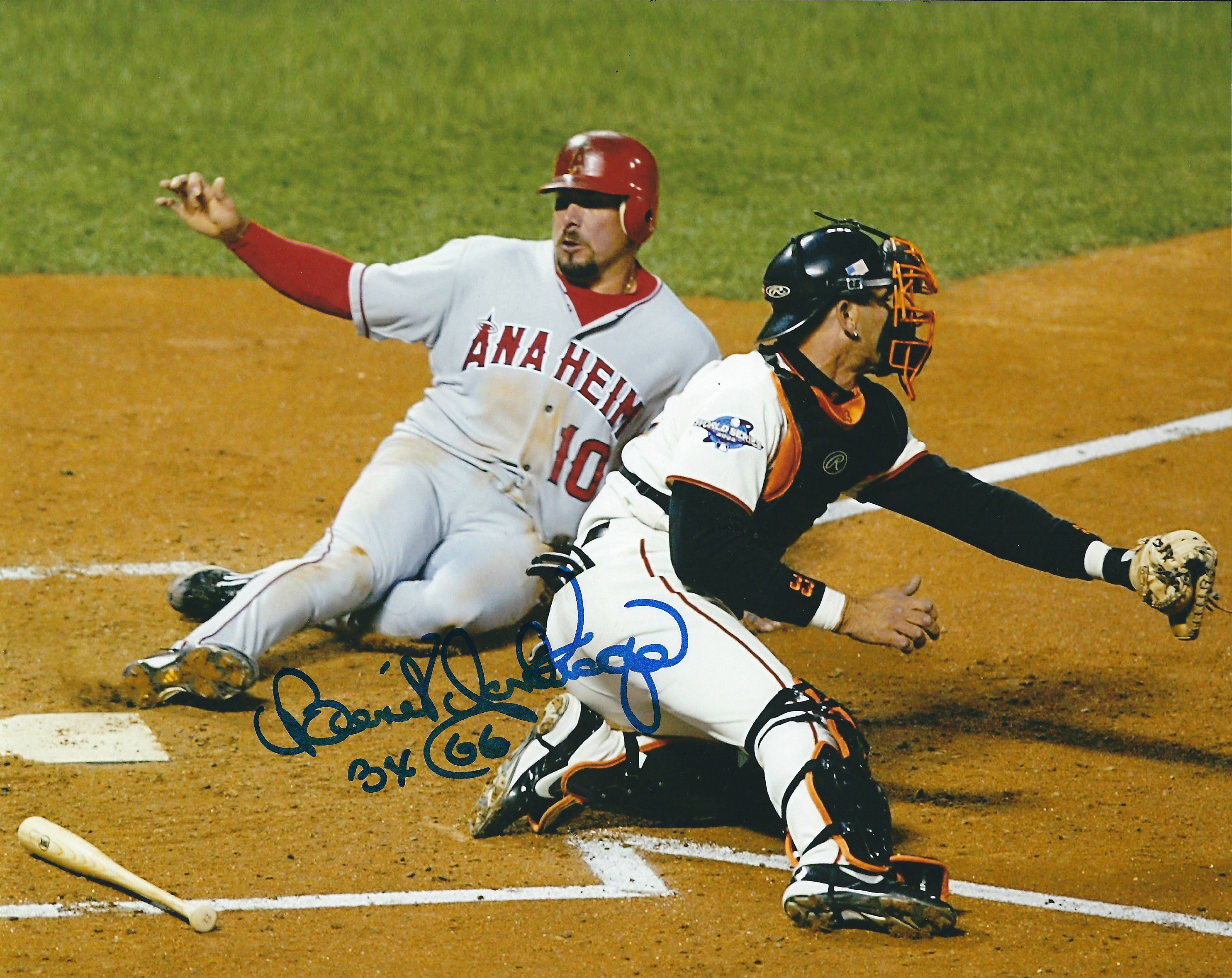 Signed Benito Santiago Photo - 8X10