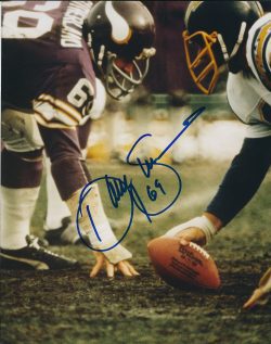 Autographed DOUG SUTHERLAND 8X10 Minnesota Vikings Photo