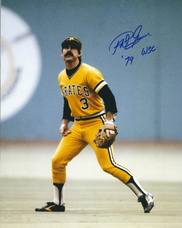 Autographed PHIL GARNER 8X10 Pittsburgh Pirates Photo
