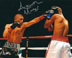 Autographed ABNER MARES 8X10 Boxing photo