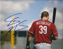 AUTOGRAPHED DEVIN MESORACO 8X10 Cincinnati Reds Photo