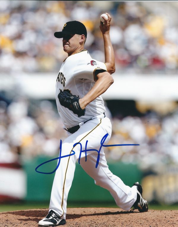 Autographed JARED HUGHES 8X10 Pittsburgh Pirates Photo