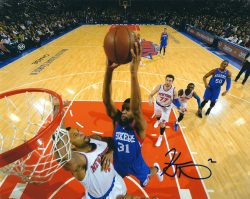 AUTOGRAPHED K.J. MCDANIELS 8X10 Philadelphia 76'ers photo