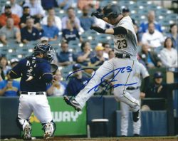 Autographed DAVID FREESE 8X10 Pittsburgh Pirates Photo