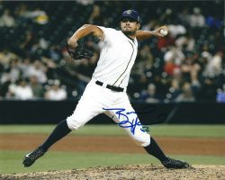 AUTOGRAPHED BRAD HAND 8X10 San Diego Padres photo