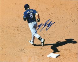 AUTOGRAPHED  RYAN BRAUN 8X10 Milwaukee Brewers Photo