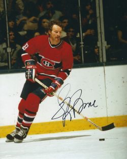 Autographed LARRY ROBINSON 8x10 Montreal Canadiens Photo