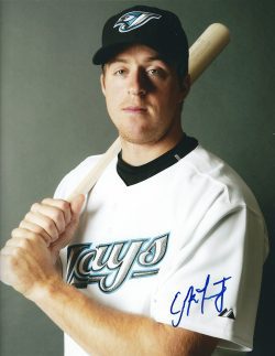 Autographed ERIK KRATZ 8x10 Toronto Blue Jays photo