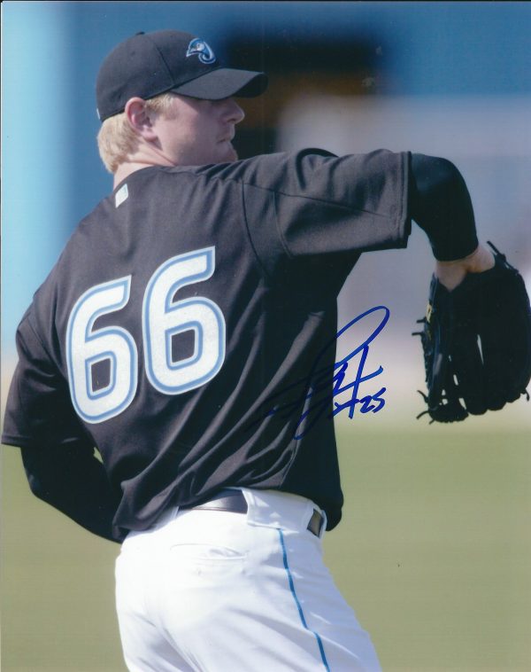Autographed DAVID PURCEY 8x10 Toronto Blue Jays Photo