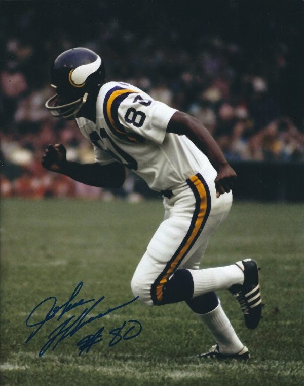 Autographed JOHN HENDERSON  8X10 Minnesota Vikings Photo