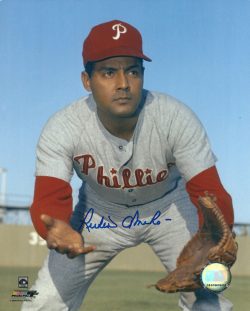 AUTOGRAPHED RUBEN AMARO SR. 8X10 Philadelphia Phillies Photo