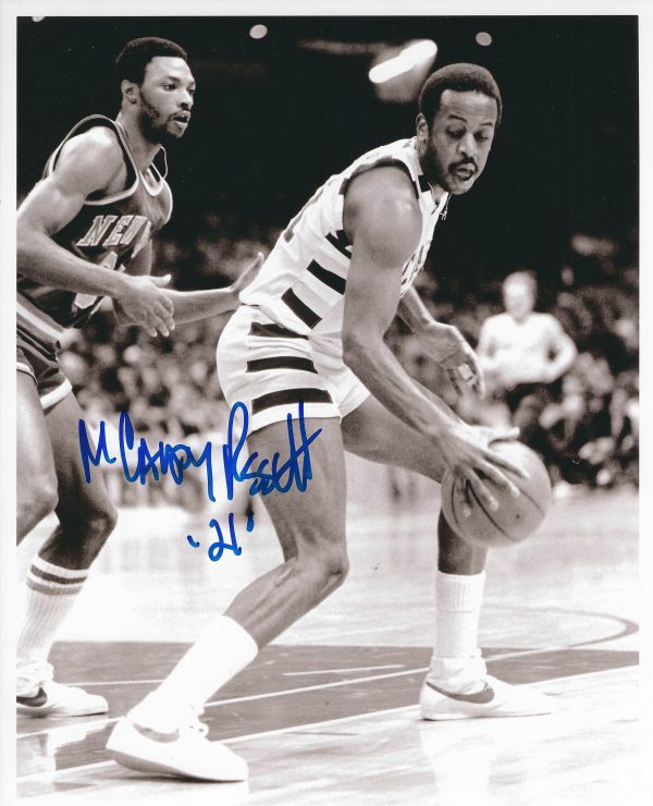 Autographed CAMPY RUSSELL 8x10 Cleveland Cavaliers photo