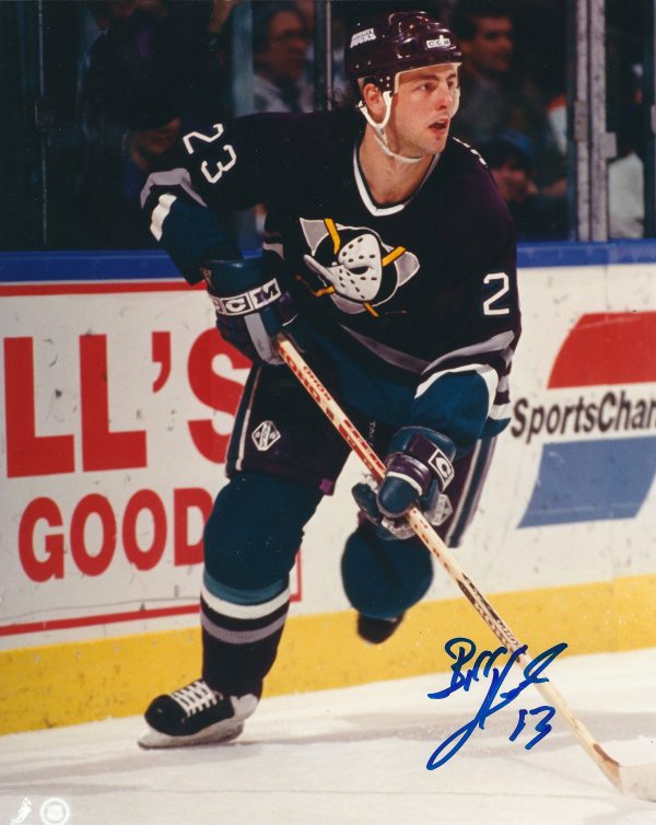Autographed BILL HOULDER 8X10 Anaheim Ducks Photo