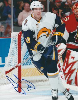 Autographed JIRI NOVOTNY 8X10 Buffalo Sabres Photo