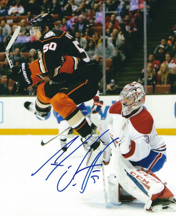 Autographed ANTOINE VERMETTE 8X10 Anaheim Ducks Photo