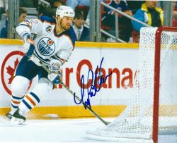 Autographed LUKE RICHARDSON 8X10 Edmonton Oilers Photo