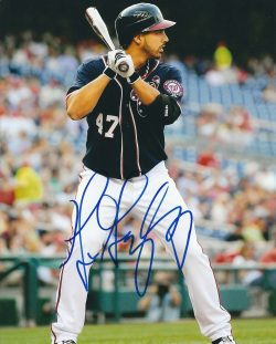 Autographed GIO GONZALEZ 8X10 Washington Nationals Photo
