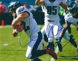 Autographed CHRIS MARAGOS 8X10 Philadelphia Eagles Photo