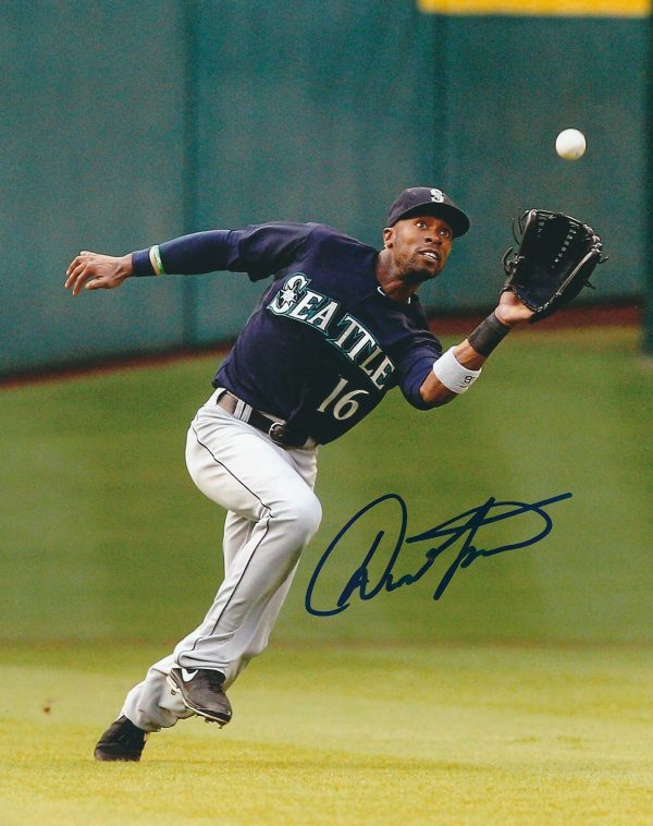 AUTOGRAPHED AUSTIN JACKSON 8X10 Seattle Mariners Photo