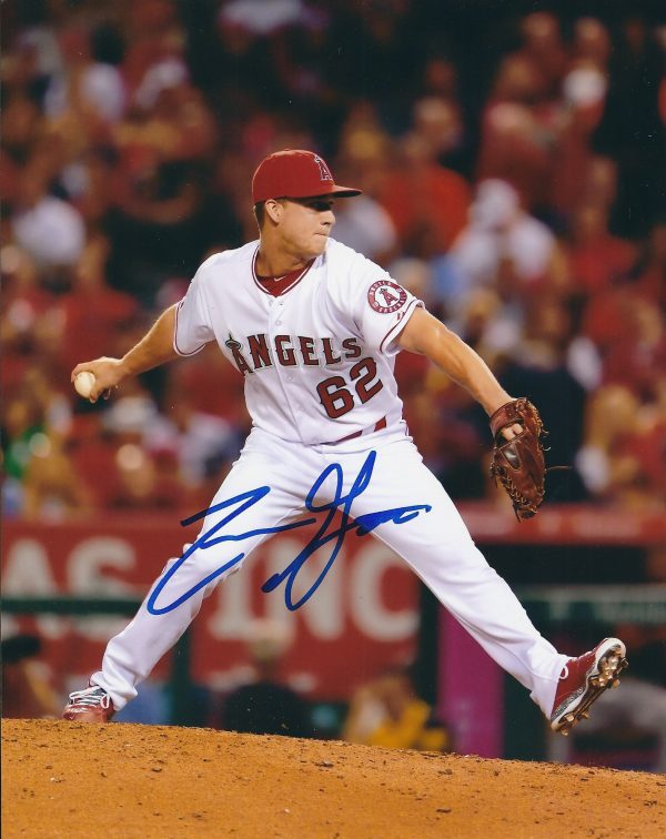 AUTOGRAPHED TREVOR GOTT 8X10 Los Angeles Angels Photo