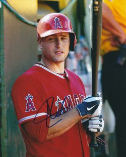 AUTOGRAPHED CHRIS IANNETTA 8X10 Los Angeles Angels Photo