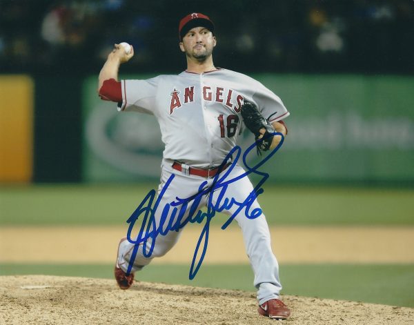 AUTOGRAPHED HUSTON STREET 8X10 Los Angeles Angels Photo