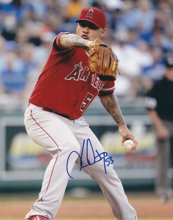 AUTOGRAPHED HECTOR SANTIAGO 8X10 Los Angeles Angels Photo