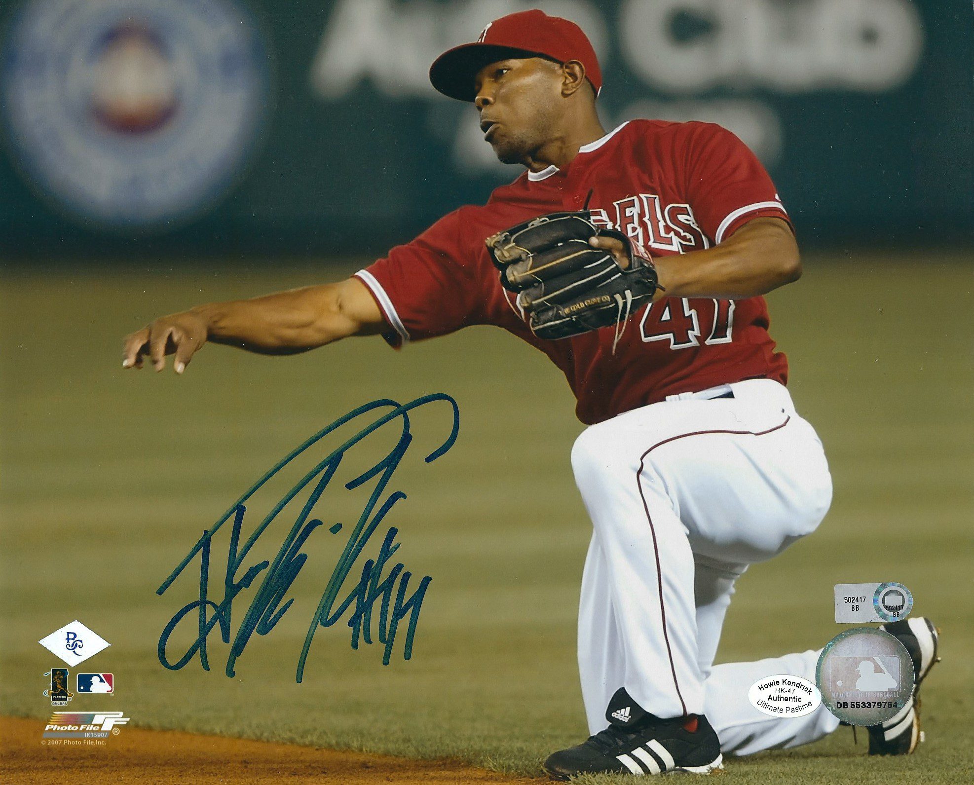 AUTOGRAPHED HOWIE KENDRICK 8x10 Los Angeles Angels Photo - Main Line  Autographs