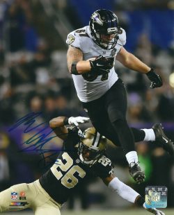 Autographed MAXX WILLIAMS 8X10 Baltimore Ravens Photo
