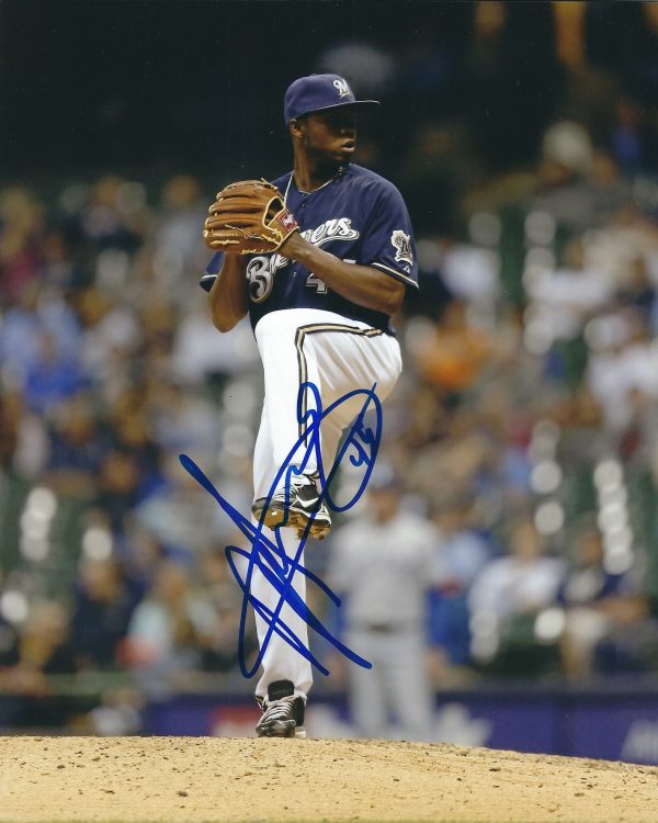 AUTOGRAPHED ALFREDO FIGARO 8X10 Milwaukee Brewers Photo