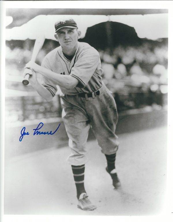 AUTOGRAPHED JOE MOORE 8x10 New York Giants Photo
