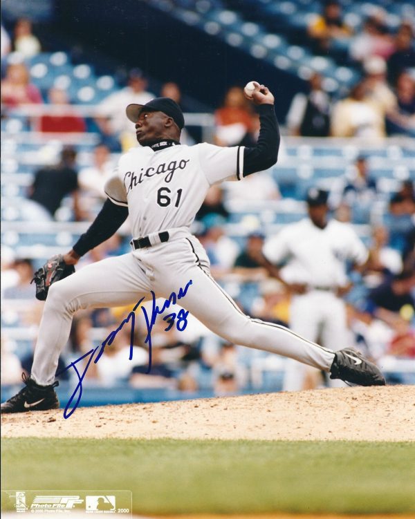 AUTOGRAPHED JESUS PENA  8X10 Chicago White Sox Photo