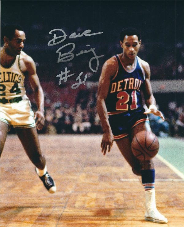 Autographed DAVE BING 8X10 DETROIT PISTONS photo