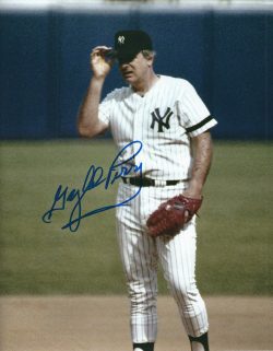 Autographed GAYLORD PERRY NEW YORK YANKEES 8X10 photo