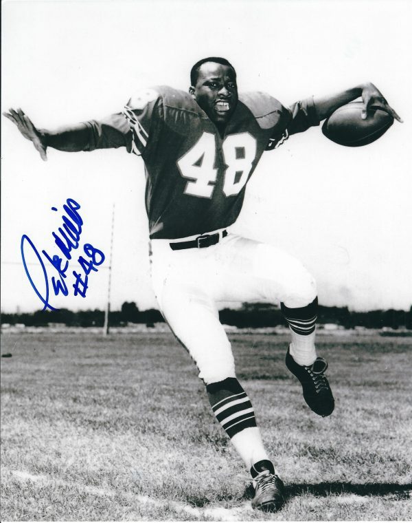 Autographed PETE MILLS 8X10 Buffalo Bills Photo