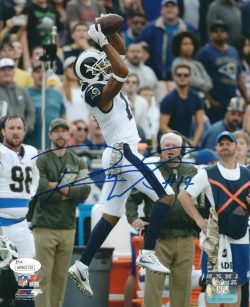 AUTOGRAPHED ROBERT WOODS 8x10 Los Angeles Rams Photo JSA