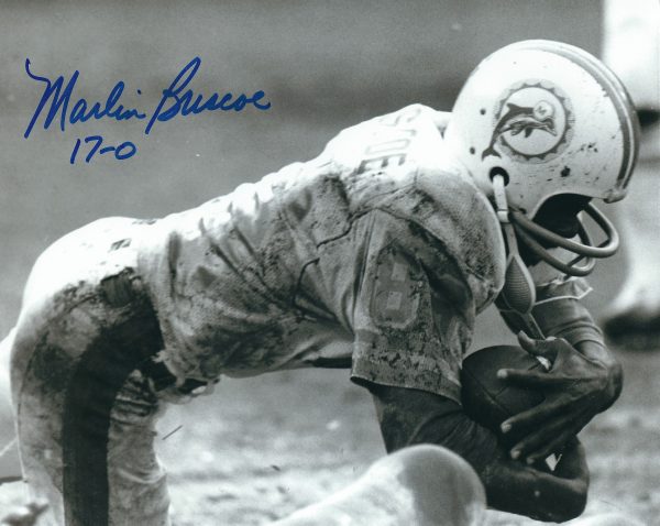 Autographed MARLIN BRISCOE 8X10 Miami Dolphins  photo