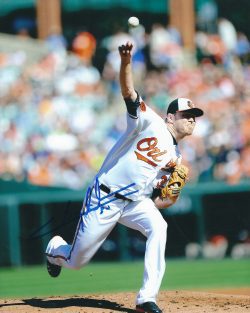 AUTOGRAPHED CHRIS TILLMAN 8X10 Baltimore Orioles Photo