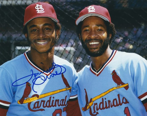 AUTOGRAPHED LONNIE SMITH 8X10 St. Louis Cardinals photo