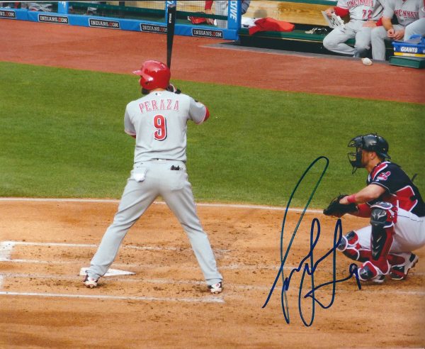 AUTOGRAPHED JOSE PERAZA 8X10 Cincinnati Reds Photo