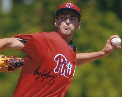 AUTOGRAPHED KYLE YOUNG 8X10 Philadelphia Phillies Photo