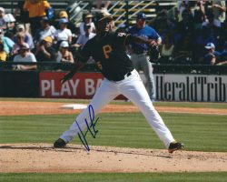 Autographed MICHAEL FELIZ 8X10 Pittsburgh Pirates Photo