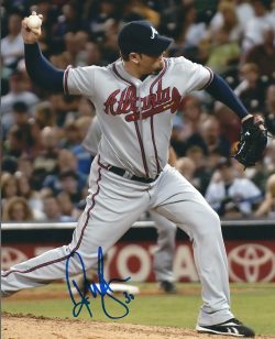 AUTOGRAPHED PETER MOYLAN 8X10 Atlanta Braves photo