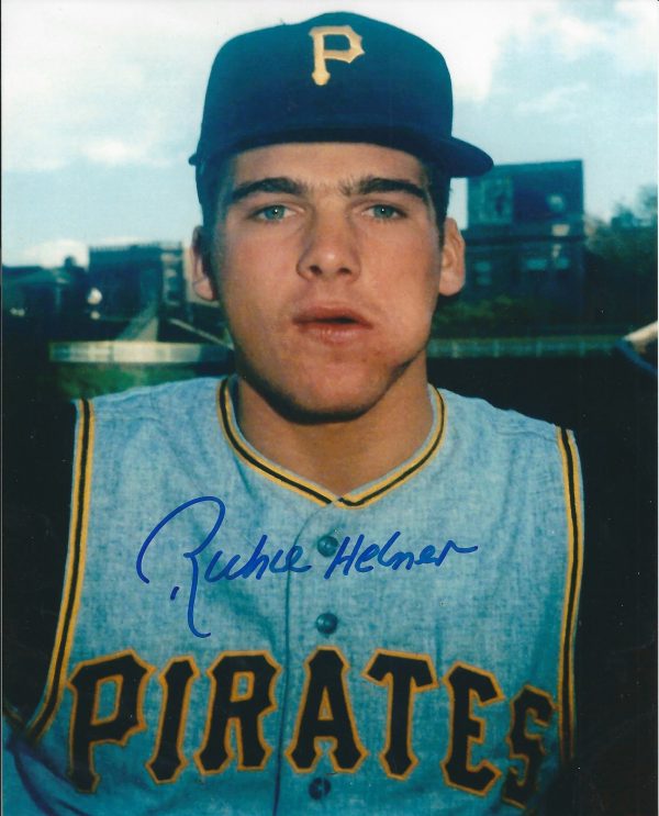 Autographed RICHIE HEBNER 8X10 Pittsburgh Pirates Photo