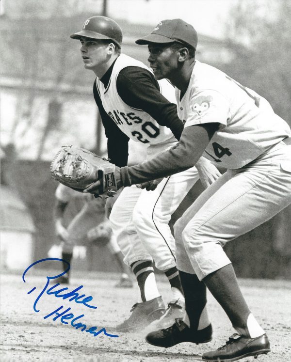 Autographed RICHIE HEBNER 8X10 Pittsburgh Pirates Photo
