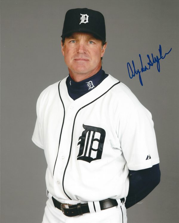 AUTOGRAPHED ANDY VAN SLYKE 8X10 Detroit Tigers Photo