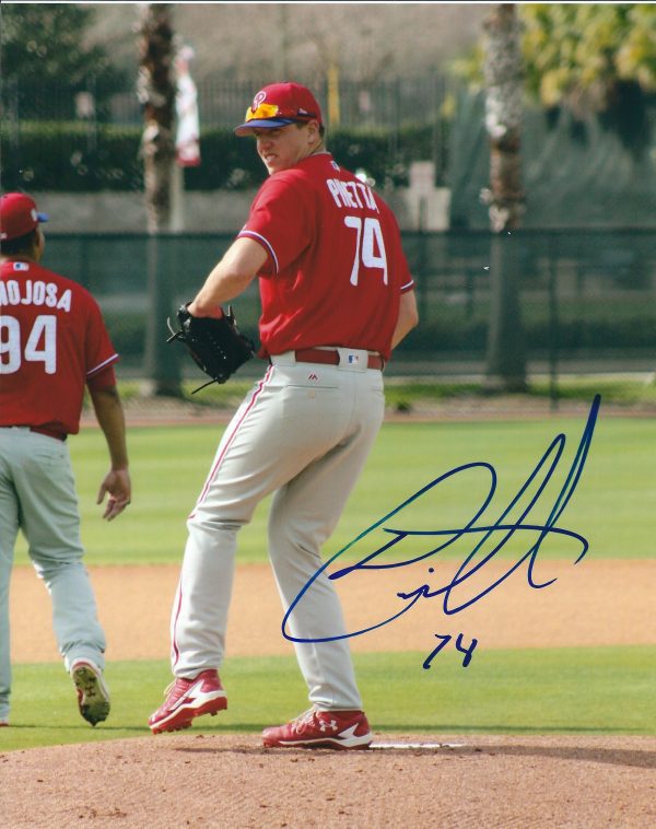AUTOGRAPHED NICK PIVETTA 8X10 Philadelphia Phillies Photo