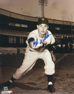 Autographed HOYT WILHELM 8X10 New York Giants photo